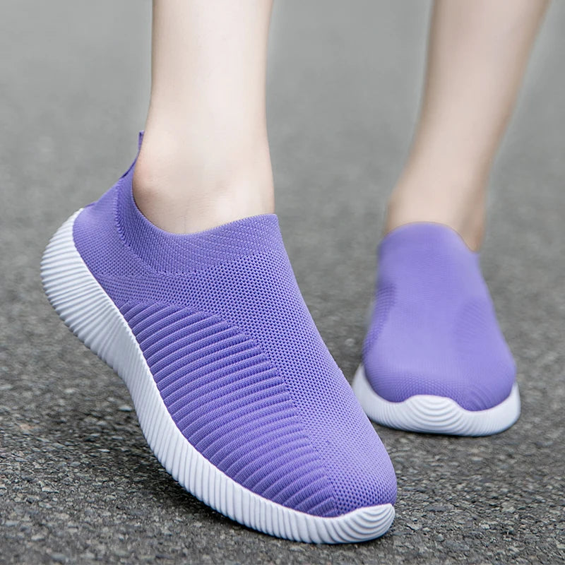 Zapatos de mujer vulcanizados de alta calidad Zapatillas de mujer Sin cordones Zapatos planos Mocasines de mujer Zapatos planos para caminar